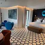 Chateau Rose Golfe De Saint Tropez-grimaud