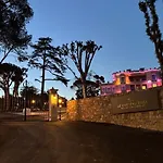 Отель Chateau Rose Golfe De Saint Tropez-grimaud