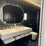 Chateau Rose Golfe De Saint Tropez-grimaud 4* Гримо