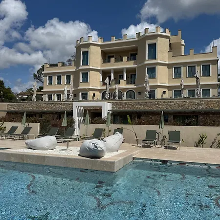 Château Rose Golfe De Saint Tropez-grimaud Grimaud