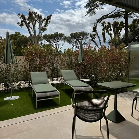 Château Rose Golfe De Saint Tropez-grimaud 4* Grimaud