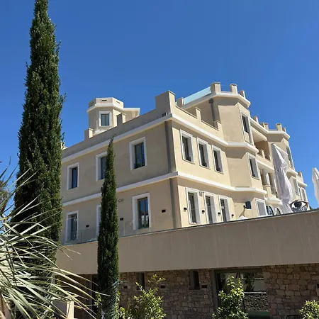 Chateau Rose Golfe De Saint Tropez-grimaud 4*