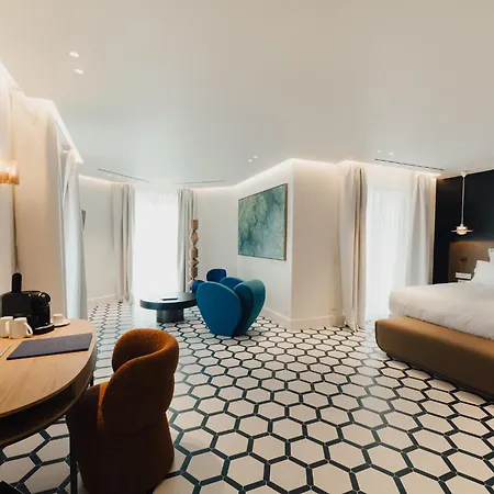 Château Rose Golfe De Saint Tropez-grimaud