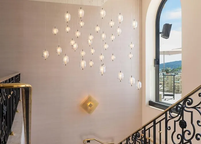 Chateau Rose Golfe De Saint Tropez-grimaud Grimaud