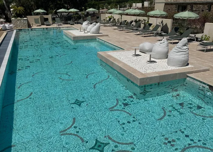 Chateau Rose Golfe De Saint Tropez-grimaud 4* غريمو